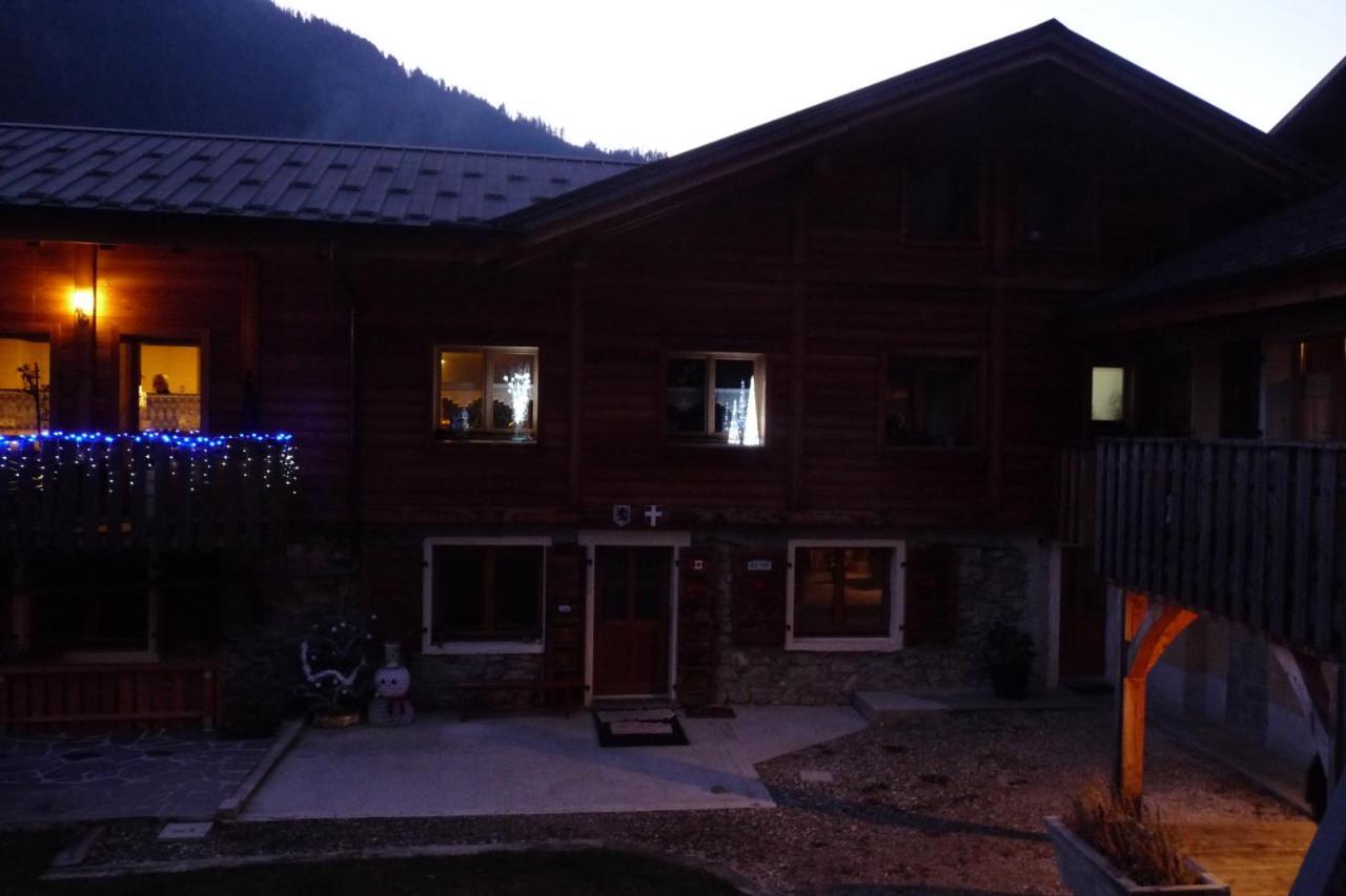 "Namaste" Chambre Zen Au Calme Saint-Jean-dʼAulps Esterno foto